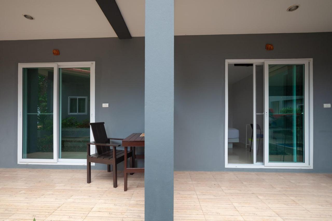Maenam Villa Hotel Mae Nam Buitenkant foto