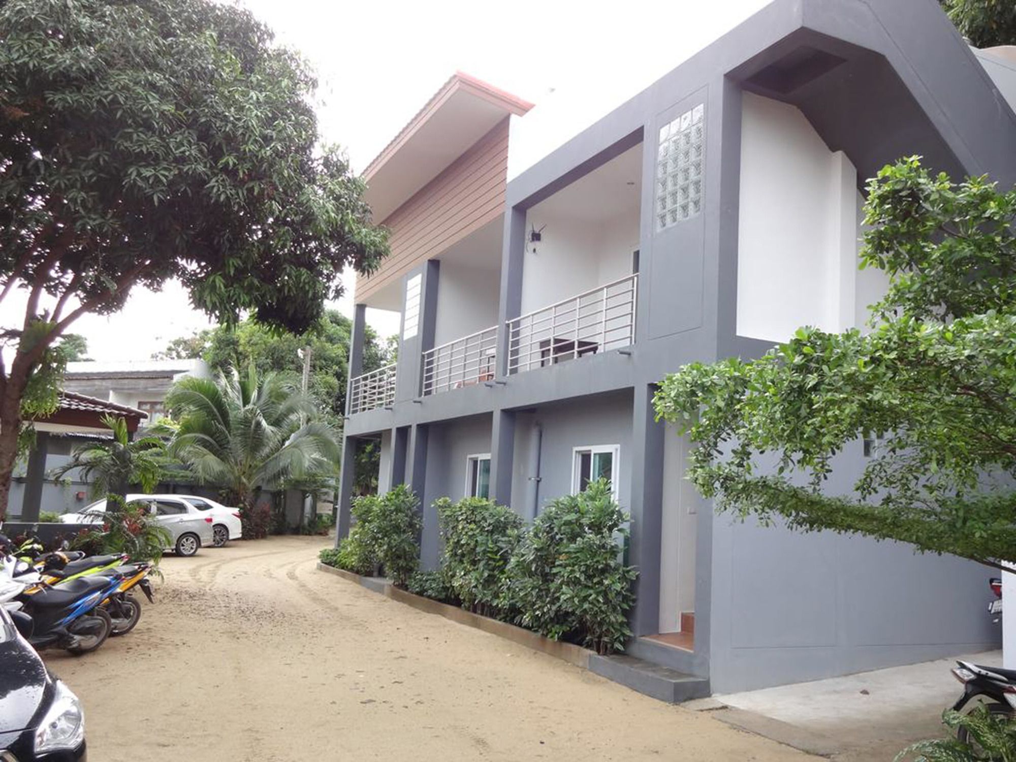 Maenam Villa Hotel Mae Nam Buitenkant foto